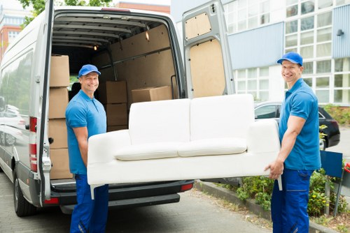 Moving truck service for Arkley homes and local streets